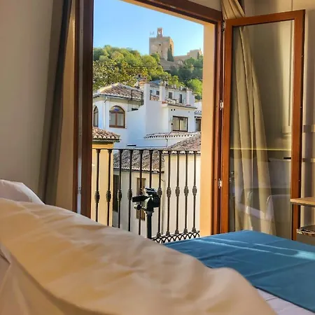 Hotel Boutique Puerta De Granadas 3*