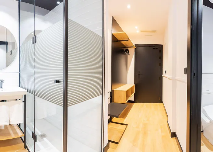 ブティック プエルタ デ ラス グラナダス 3* グラナダ