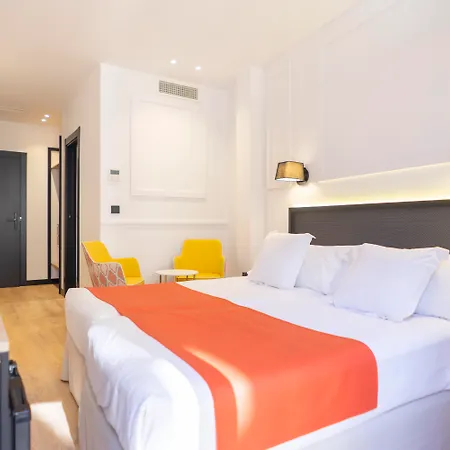 Boutique Puerta De Granadas מלון 3*